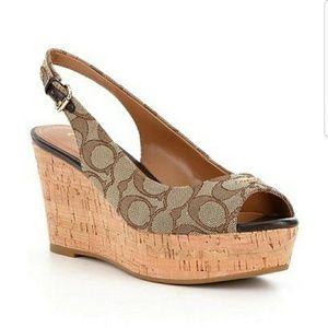 COPY - COACH FERRY SIGNATURE C CALF SANDALS